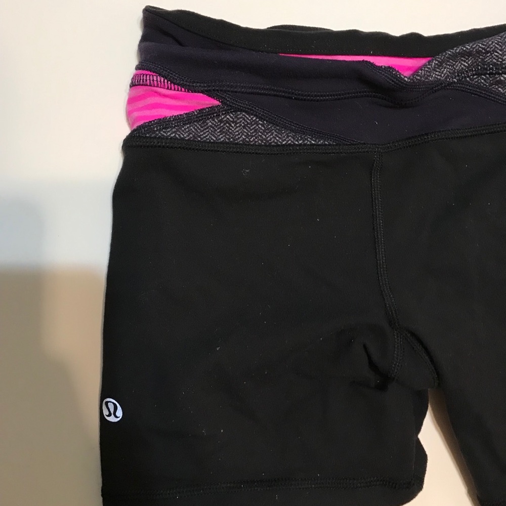 Lululemon cloth shorts